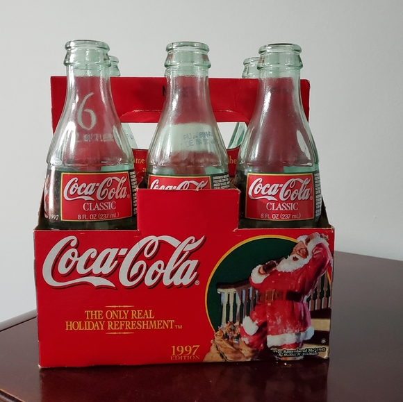 Christmas 1997 edition coke classic bottles - Picture 3 of 3